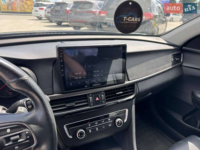 Седан Kia K5 2016 в Киеве фото 12 Седан Kia K5 2016 в Киеве