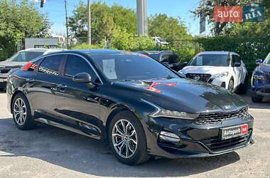 Седан Kia K5 2020 в 