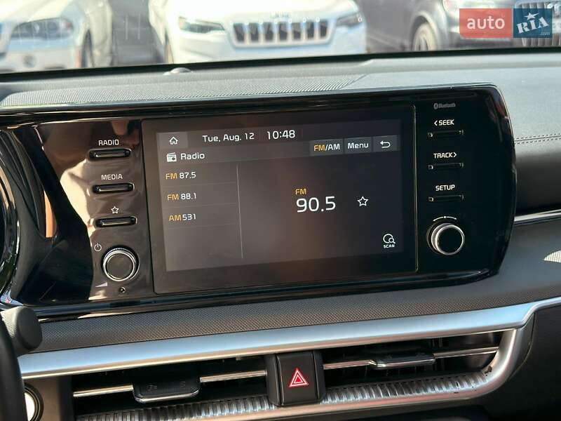 Седан Kia K5 2020 в Виннице