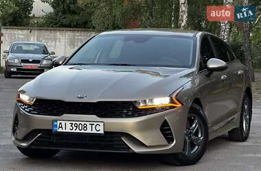 Седан Kia K5 2021 в 