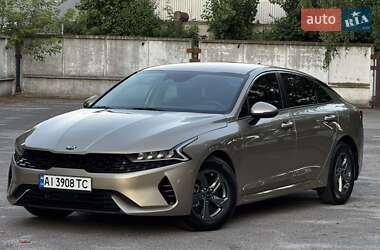 Седан Kia K5 2021 в 