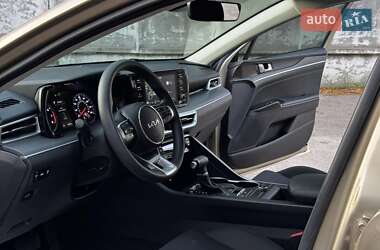 Седан Kia K5 2021 в 