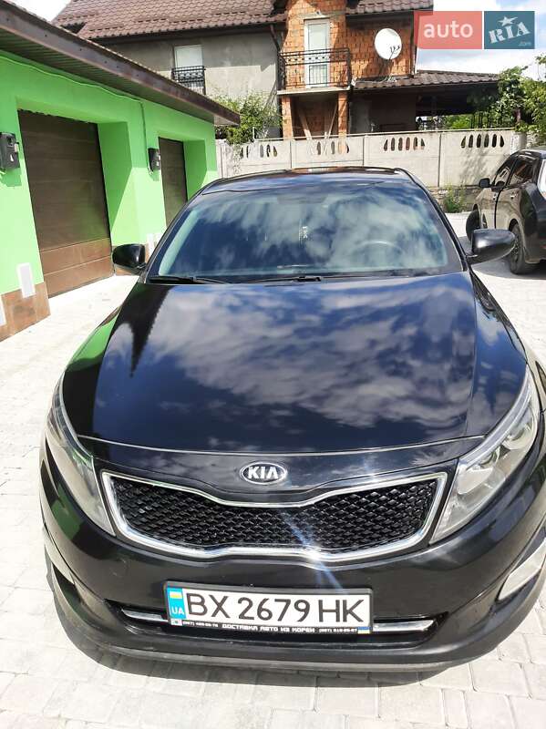 Седан Kia K5 2014 в Каменец-Подольском