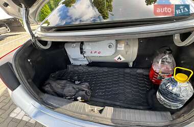 Седан Kia K5 2013 в 