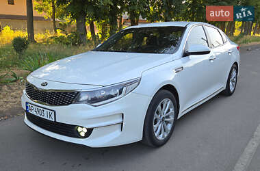 Седан Kia K5 2016 в Виннице