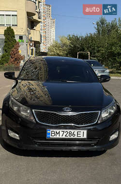 Седан Kia K5 2013 в Киеве