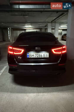 Седан Kia K5 2013 в 