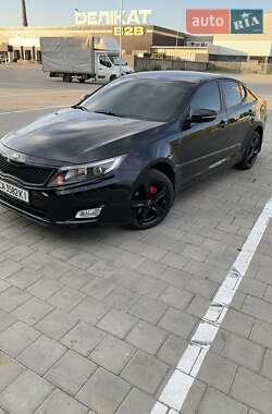 Седан Kia K5 2014 в 