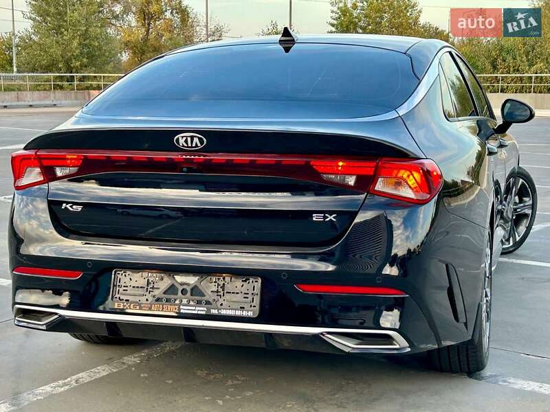 Седан Kia K5 2020 в Киеве