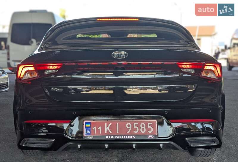 Седан Kia K5 2021 в Киеве