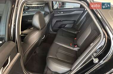Седан Kia K5 2022 в 