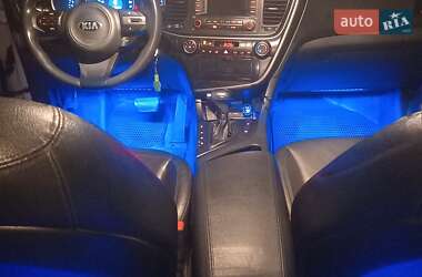 Седан Kia K5 2014 в 