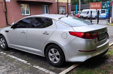 Седан Kia K5 2014 в 
