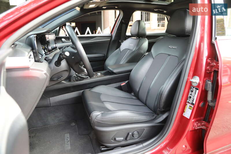 Седан Kia K5 2021 в Харькове