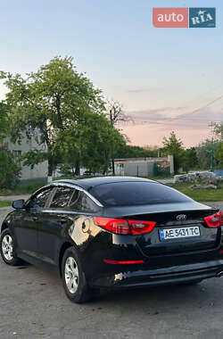 Седан Kia K5 2013 в 