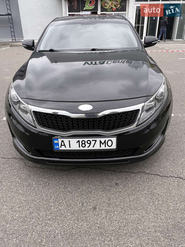 Седан Kia K5 2012 в Киеве