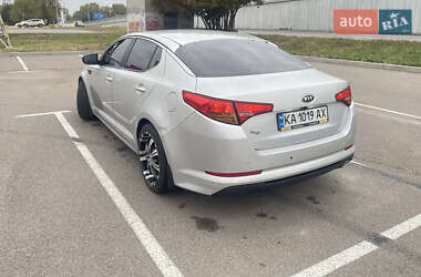 Седан Kia K5 2012 в 