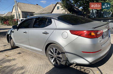 Седан Kia K5 2013 в 