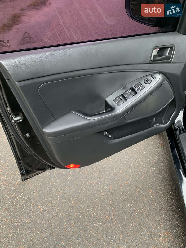 Седан Kia K5 2014 в Черкассах фото 11 Седан Kia K5 2014 в Черкассах