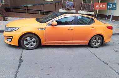 Седан Kia K5 2014 в 