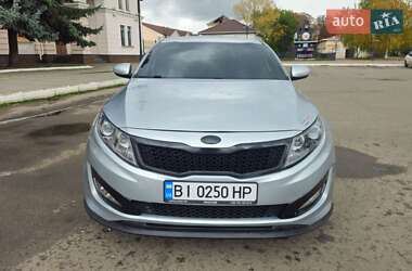 Седан Kia K5 2013 в 