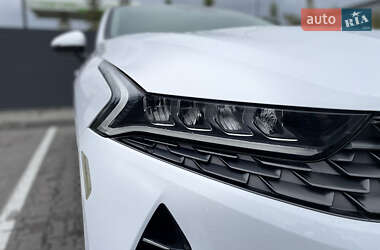 Седан Kia K5 2021 в  фото 16 Седан Kia K5 2021 в