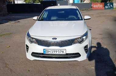 Седан Kia K5 2015 в Одессе Седан Kia K5 2015 в Одессе