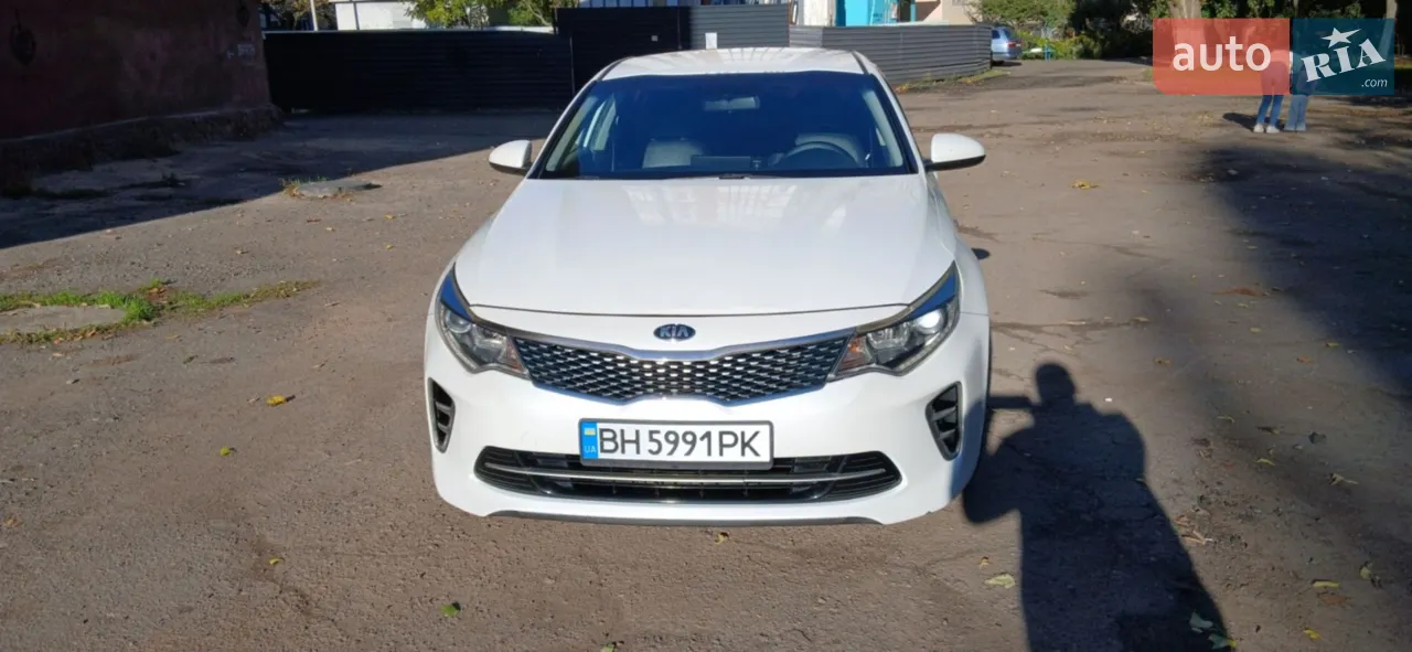 2014 Kia K5 - мініатюра 17