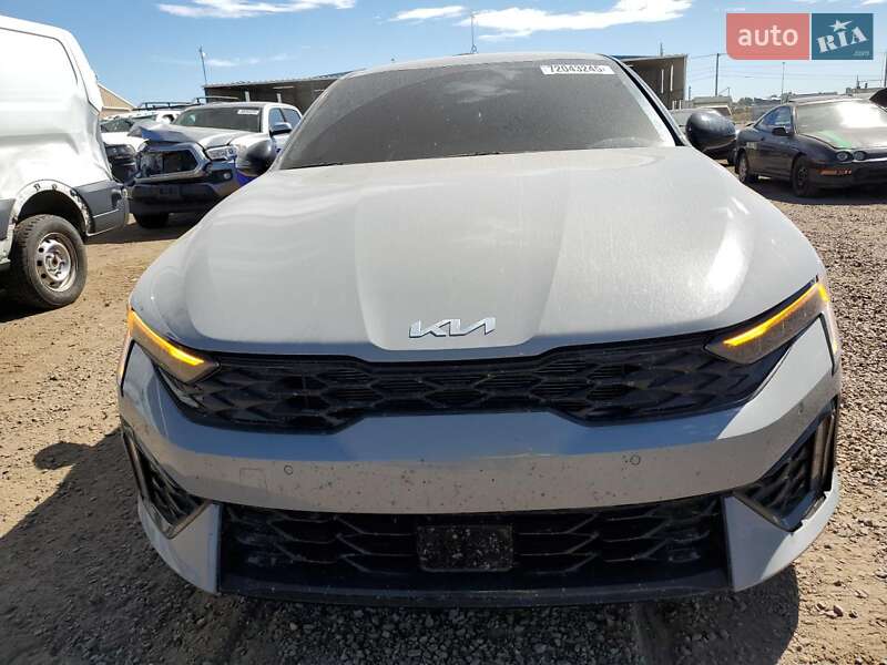 Седан Kia K5 2024 в Львове