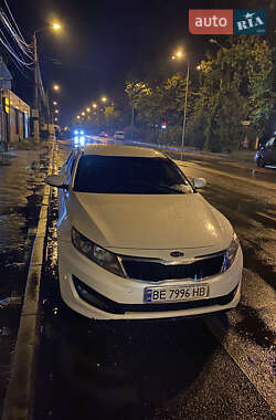 Седан Kia K5 2012 в Николаеве