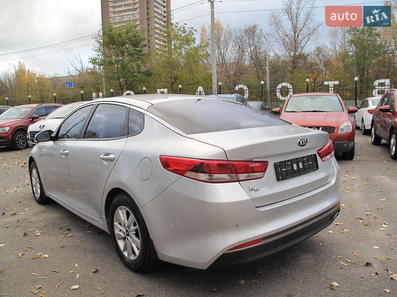 Седан Kia K5 2017 в Киеве фото 5 Седан Kia K5 2017 в Киеве