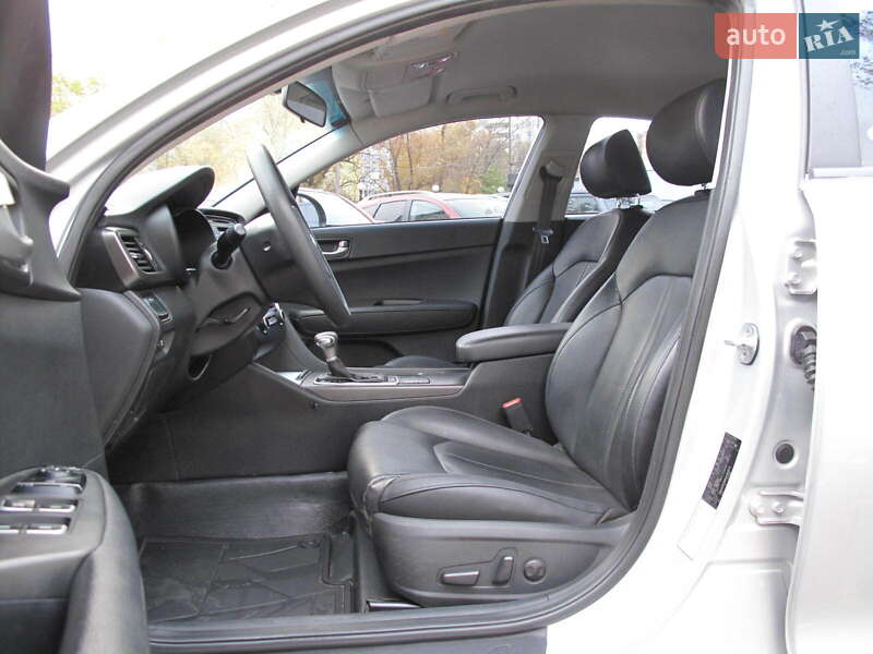 Седан Kia K5 2017 в Киеве фото 12 Седан Kia K5 2017 в Киеве