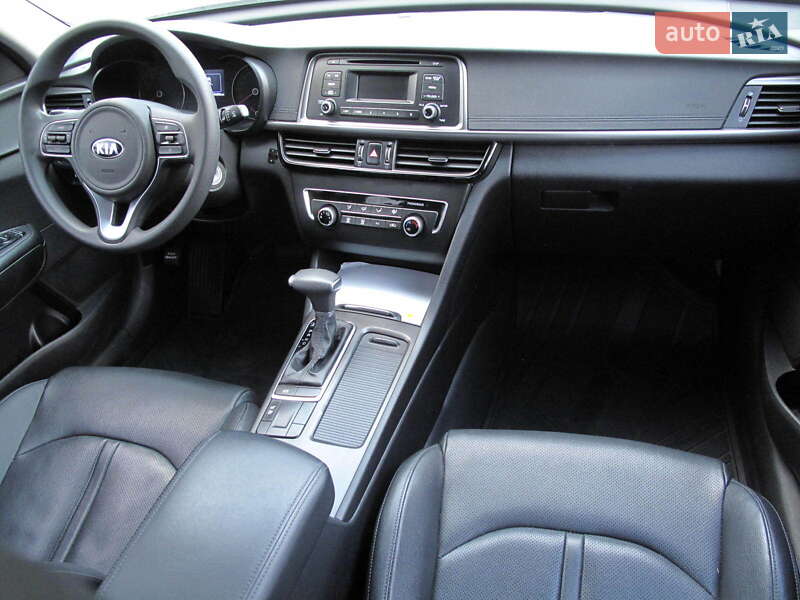 Седан Kia K5 2017 в Киеве фото 37 Седан Kia K5 2017 в Киеве