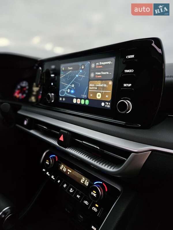 Седан Kia K5 2020 в Львове