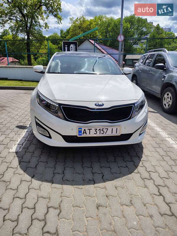 Седан Kia K5 2015 в Мукачево фото Седан Kia K5 2015 в Мукачево