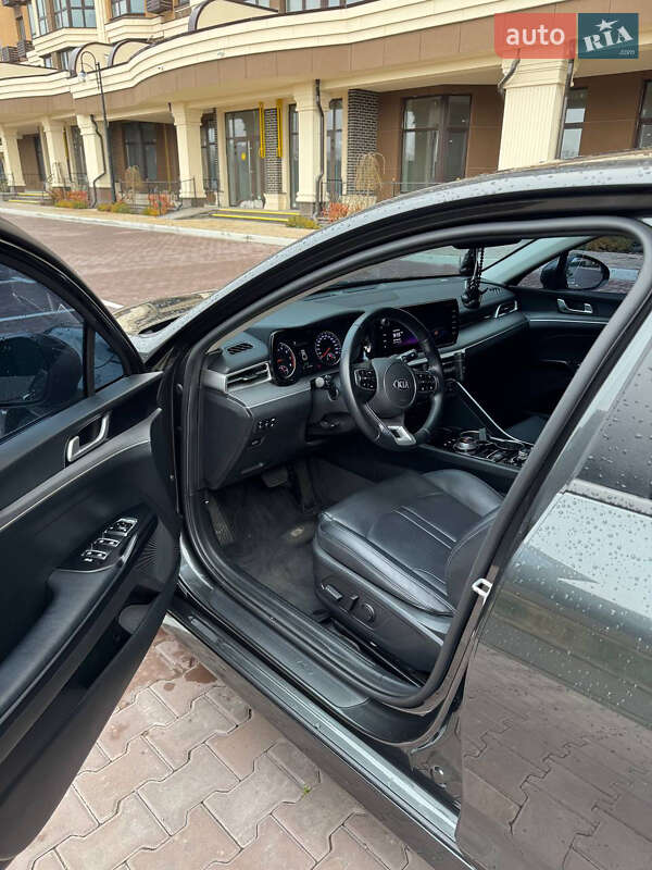 Седан Kia K5 2021 в Києві