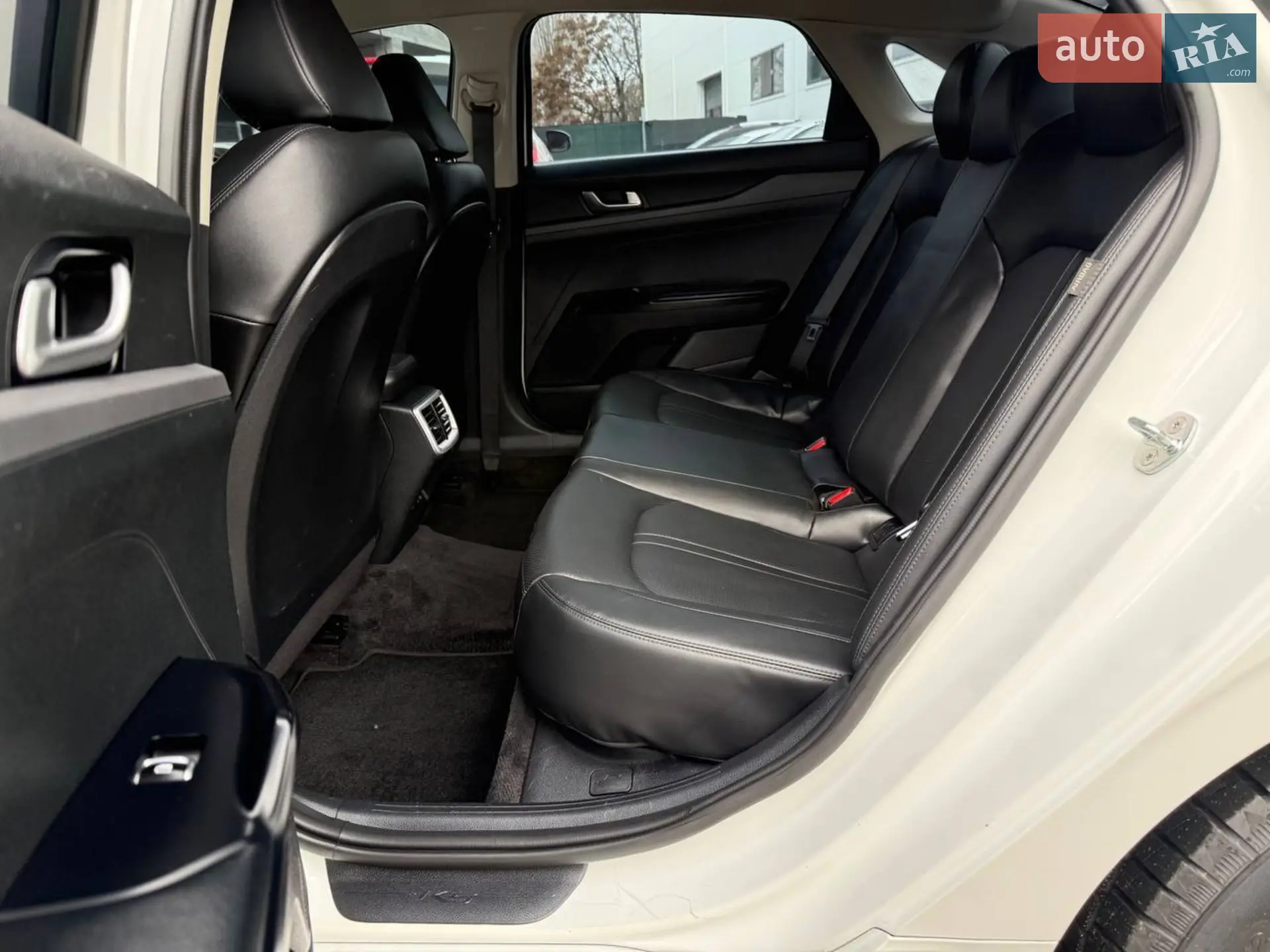 2020 Kia K5 - мініатюра 17