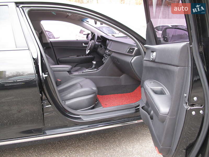Седан Kia K5 2017 в Києві фото 47 Седан Kia K5 2017 в Києві