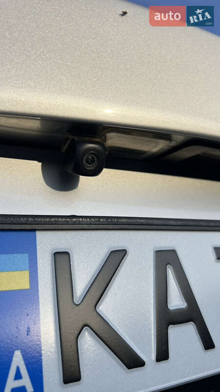 Седан Kia K5 2016 в Києві фото 6 Седан Kia K5 2016 в Києві