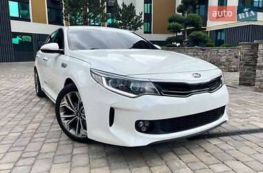 Седан Kia K5 2015 в Вінниці