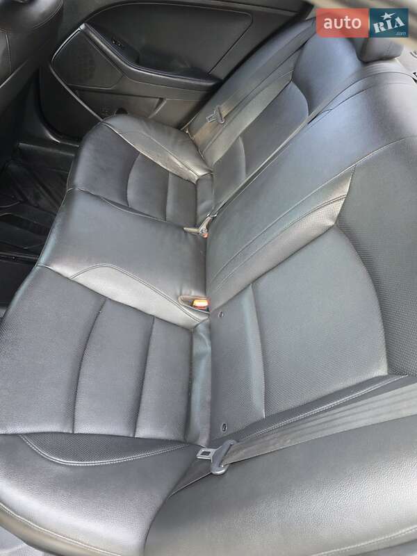 Седан Kia K5 2015 в Одесі фото 14 Седан Kia K5 2015 в Одесі