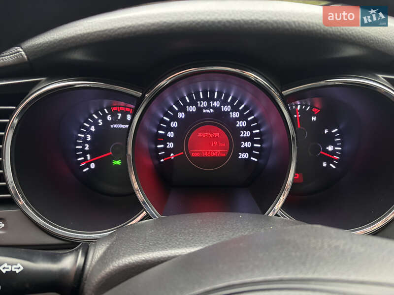 Седан Kia K5 2010 в Житомирі