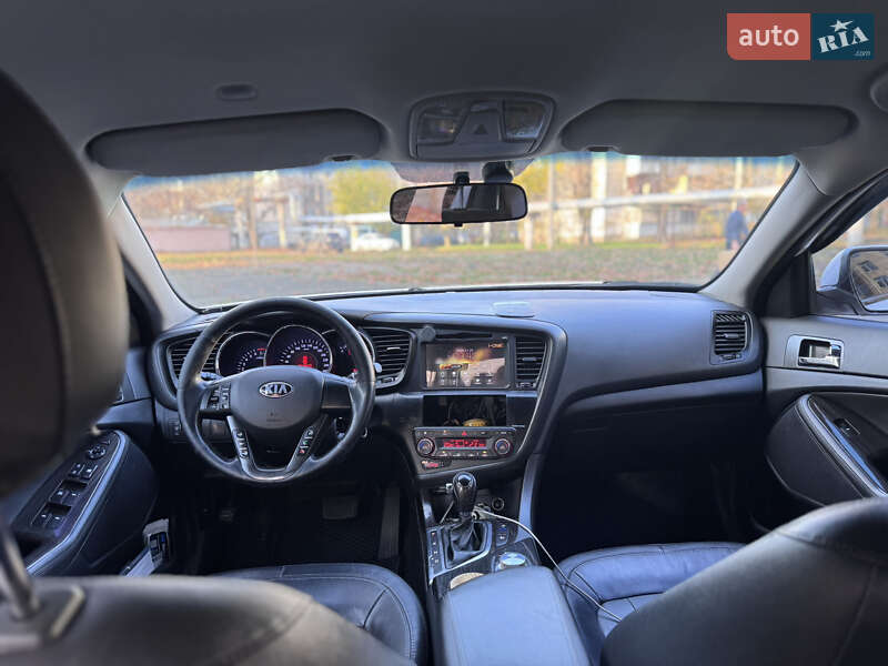 Седан Kia K5 2012 в Одесі
