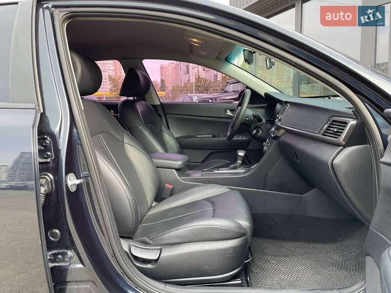 Седан Kia K5 2016 в Києві фото 11 Седан Kia K5 2016 в Києві