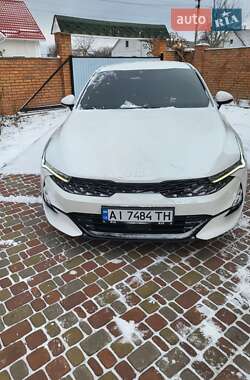Седан Kia K5 2022 в Василькове