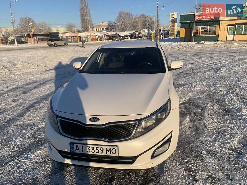 Седан Kia K5 2014 в Переяславі