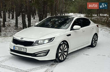 Седан Kia K5 2012 в Киеве