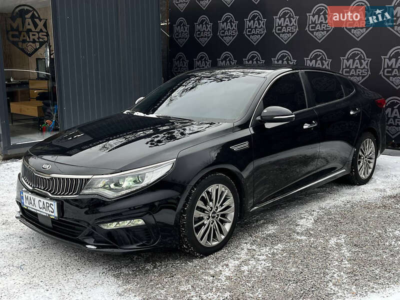 Седан Kia K5 2018 в Киеве