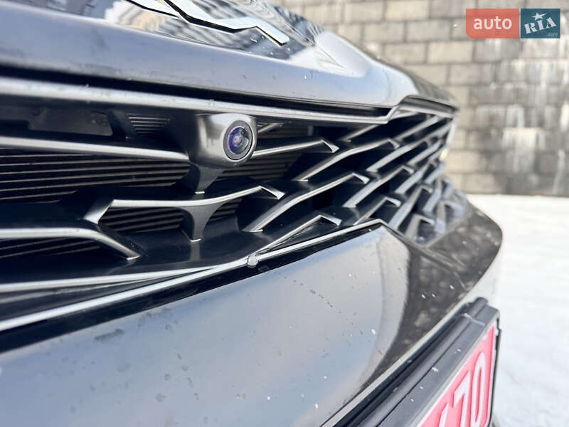 Седан Kia K5 2024 в Киеве