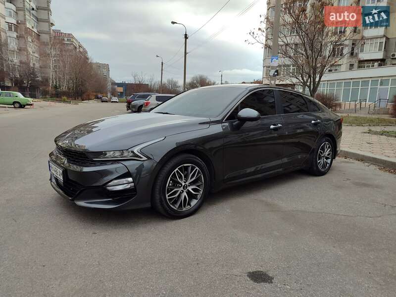 Седан Kia K5 2020 в Запорожье